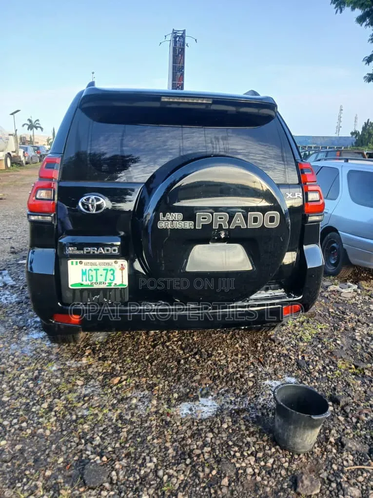 Toyota Land Cruiser Prado 2019 Black