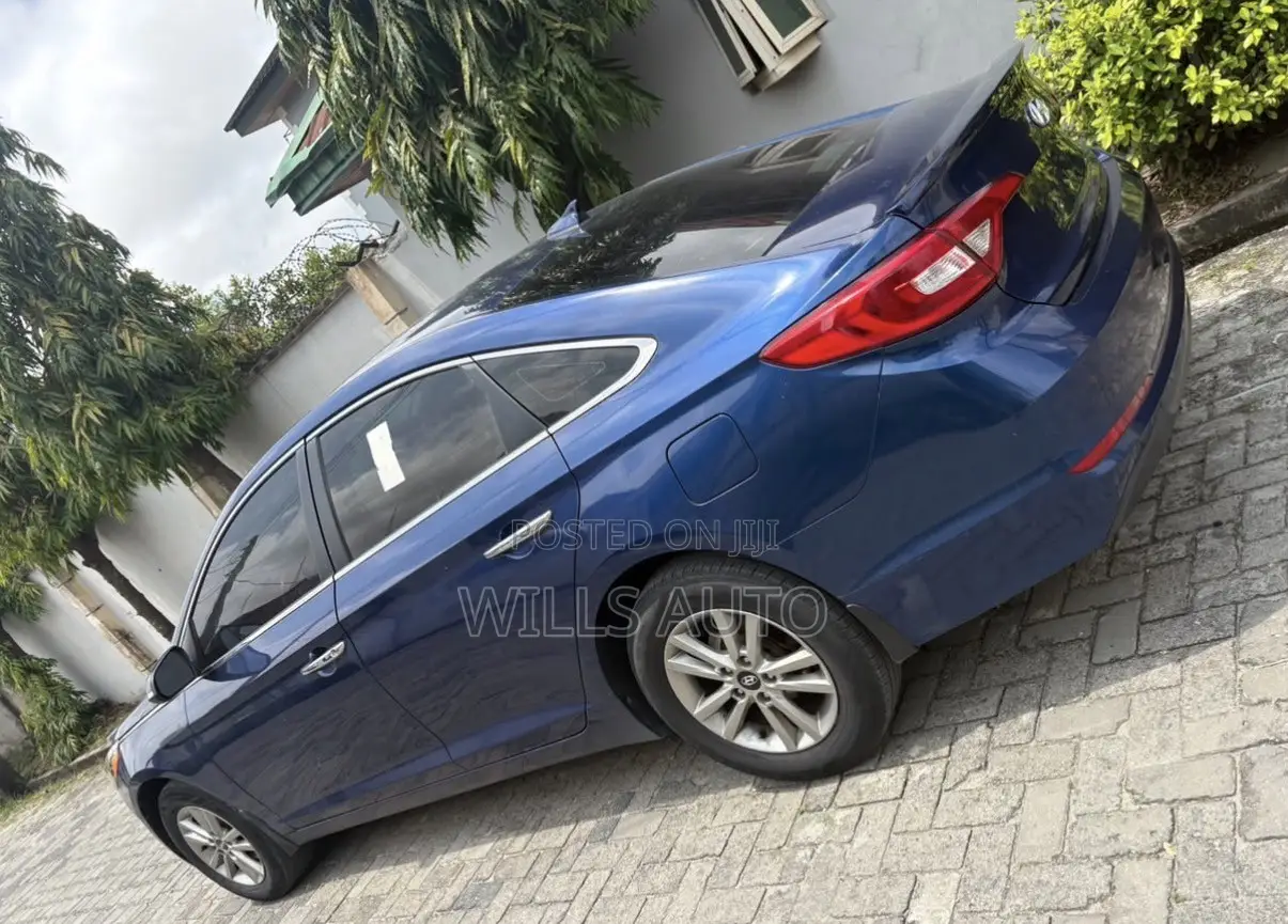 Hyundai Sonata 2016 Blue