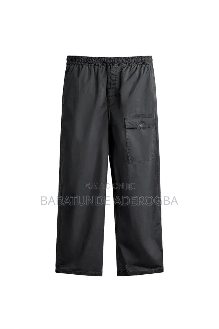 Zara Relaxed Fit Cargo Trousers
