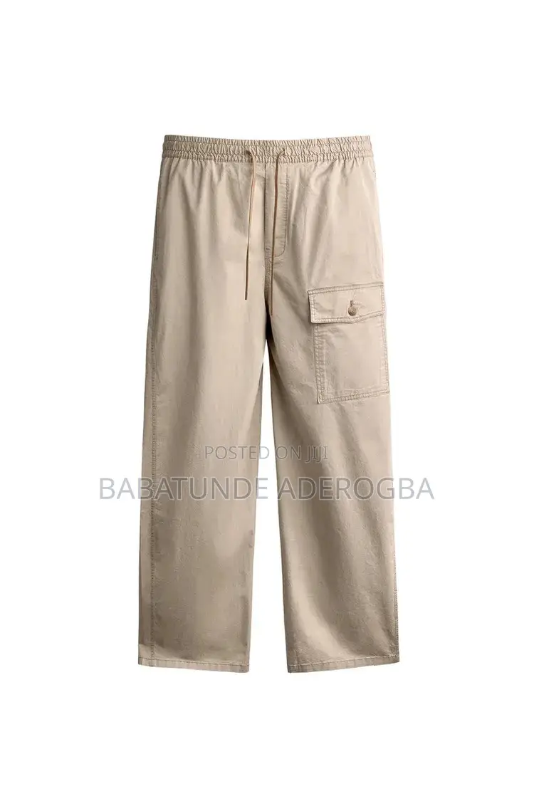 Zara Relaxed Fit Cargo Trousers