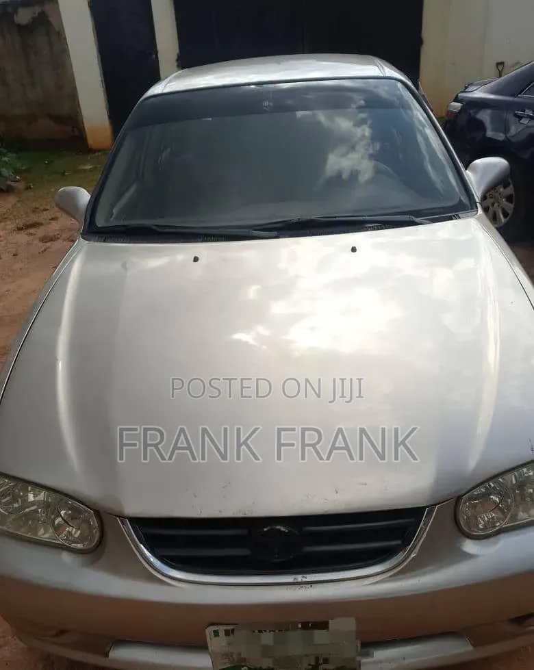 Toyota Corolla 2001 Gold