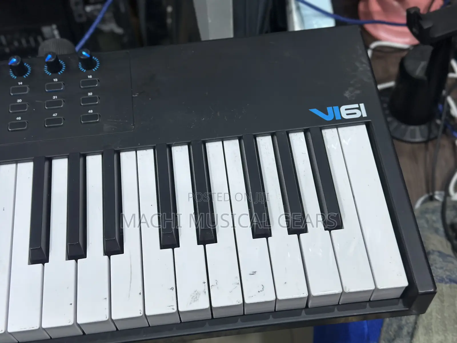 Alesis Vi61 Midi Controller