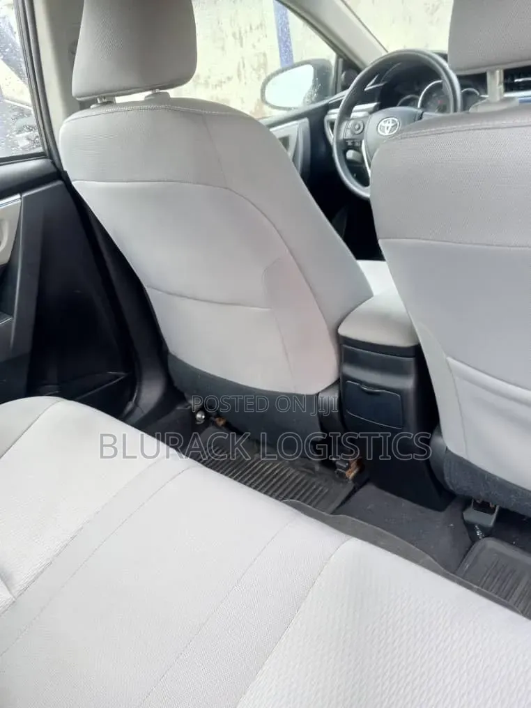 Toyota RAV4 LE 4dr SUV AWD (2.5L 4cyl 6A) 2015 Black