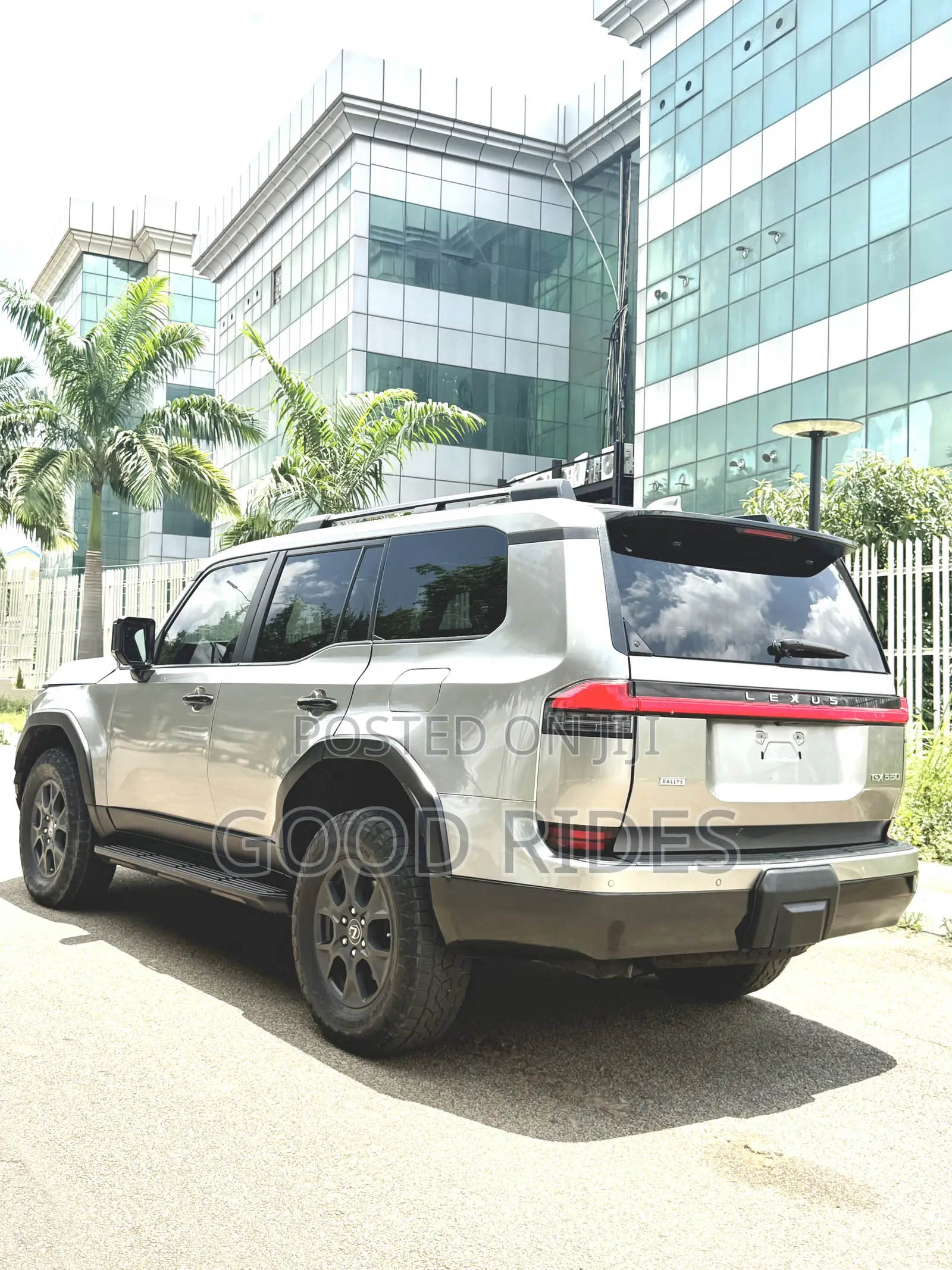 Lexus GX 550 Overtrail 2024 Gold