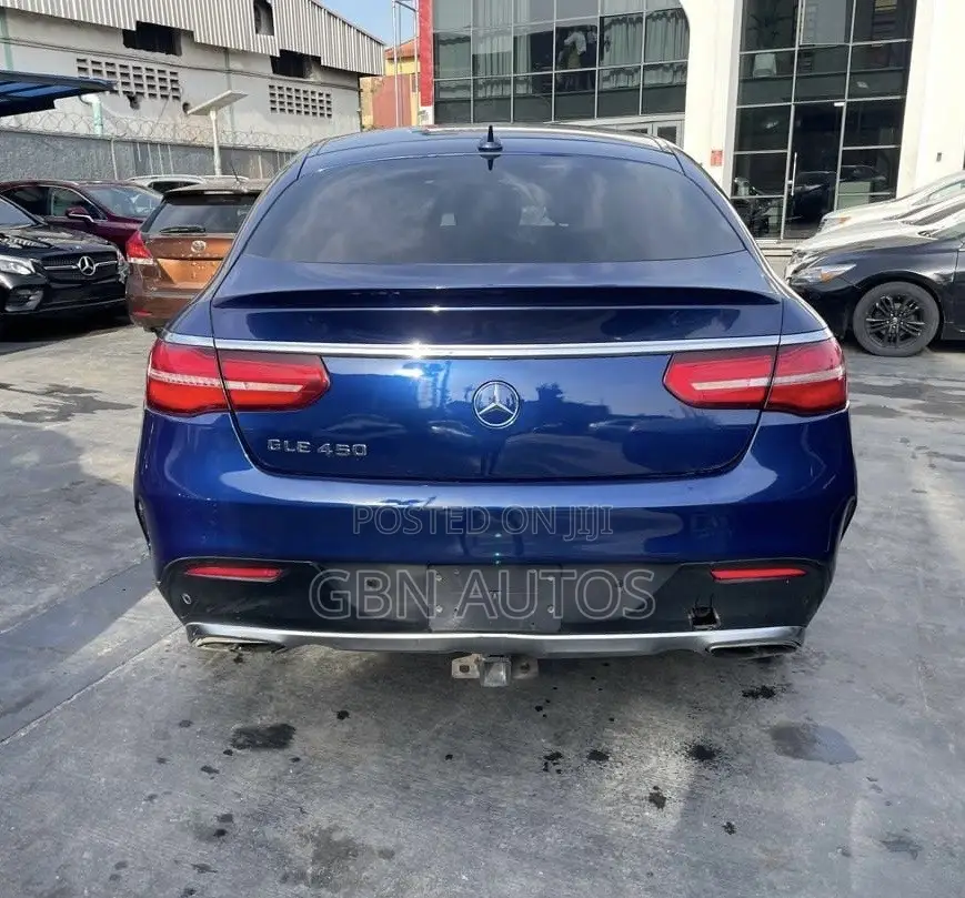 Mercedes-Benz GLE-Class 2016 Blue
