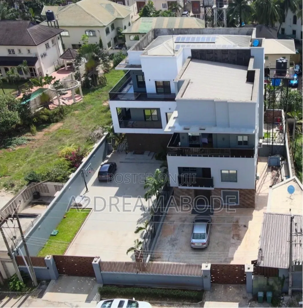 6bdrm Duplex in Ikeja Gra for sale