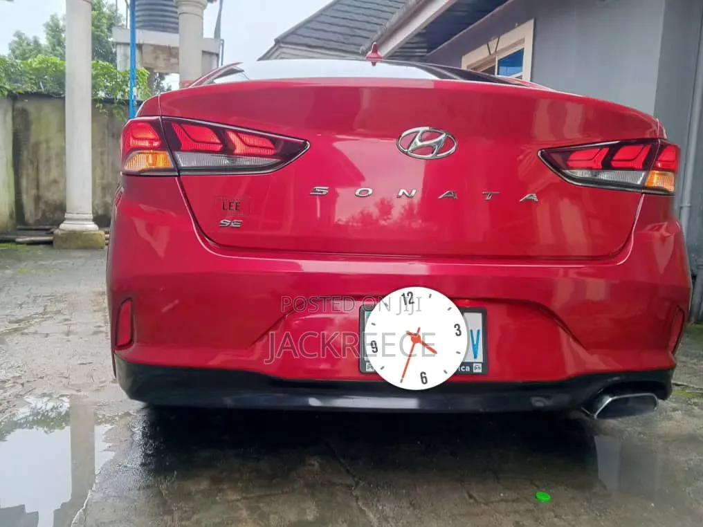 Hyundai Sonata 2019 Red