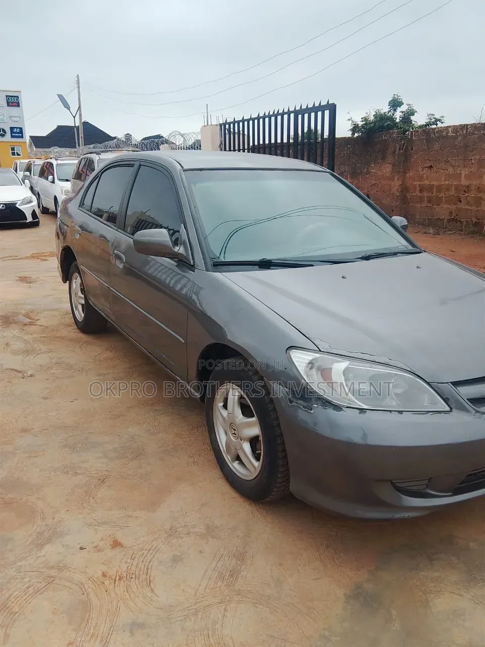 Honda Civic DX 4dr Sedan (1.7L 4cyl 4A) 2002 Gray
