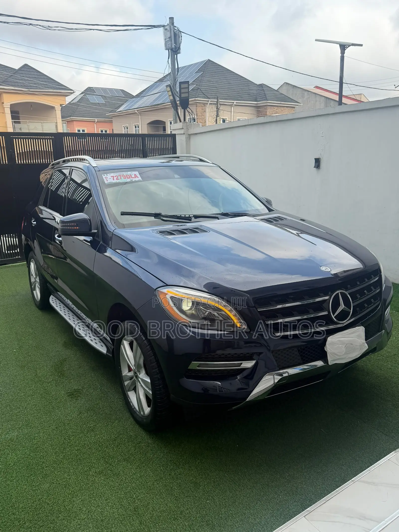 Mercedes-Benz M Class ML350 4MATIC 4dr SUV AWD (3.5L 6cyl 7A) 2015