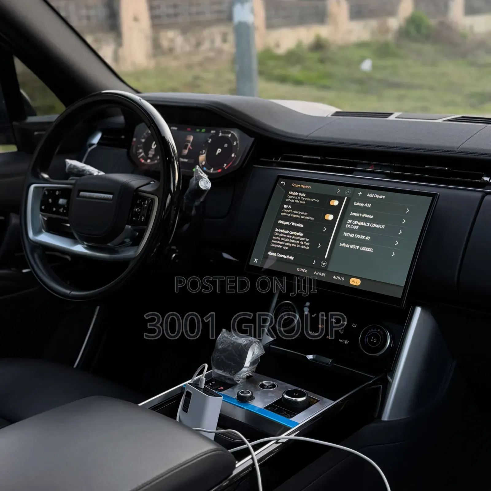New Land Rover Range Rover 2025 Gold