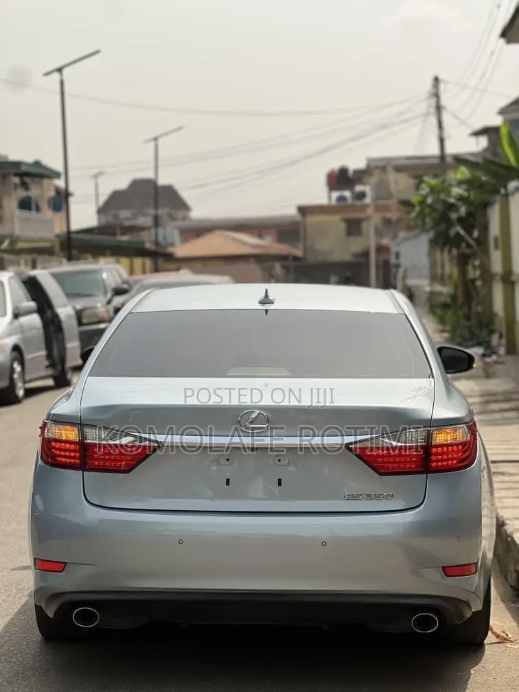 Lexus ES 350 FWD 2013 Silver