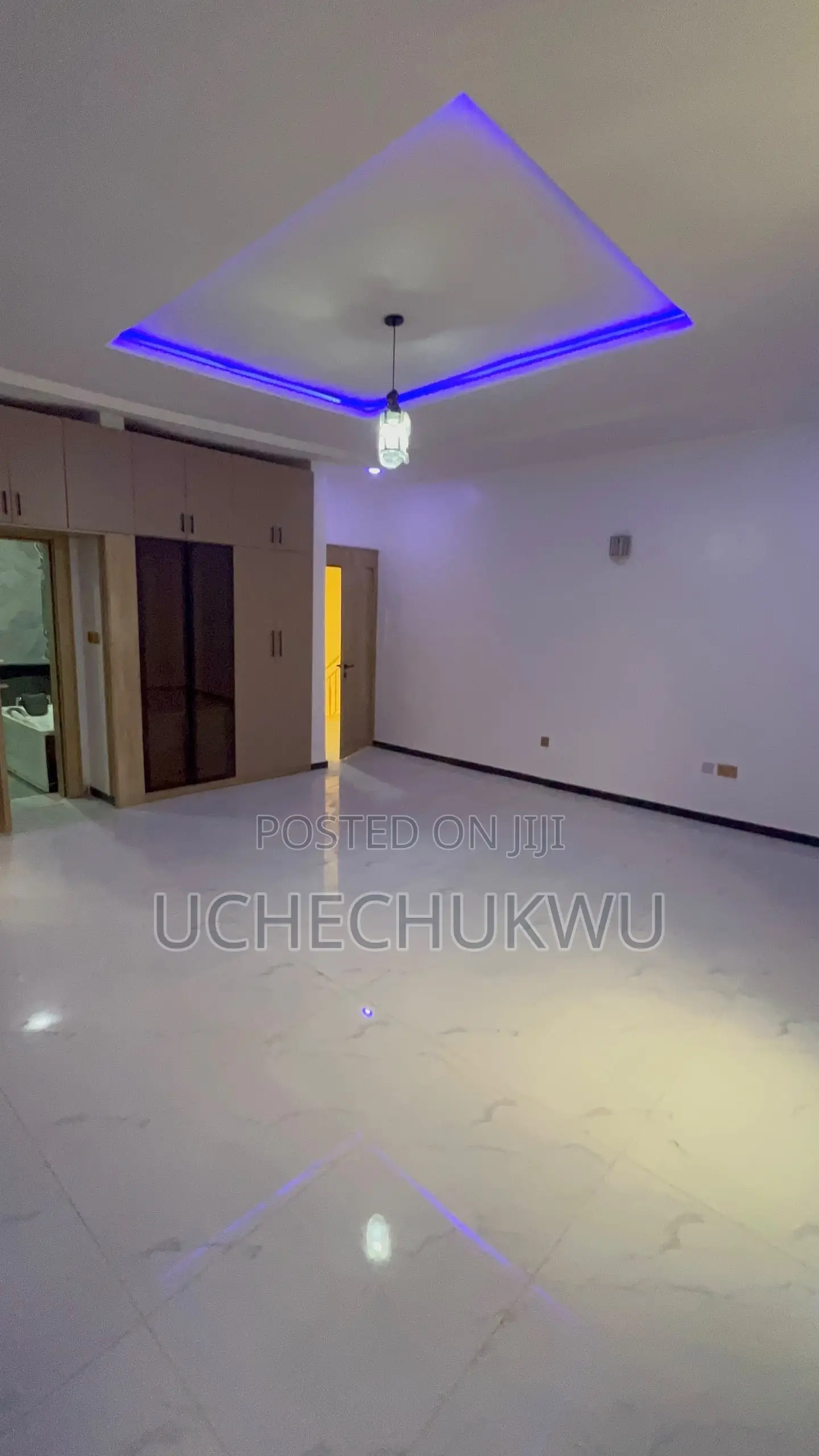 5bdrm Mansion in Dr Sam Estate, Galadimawa for sale