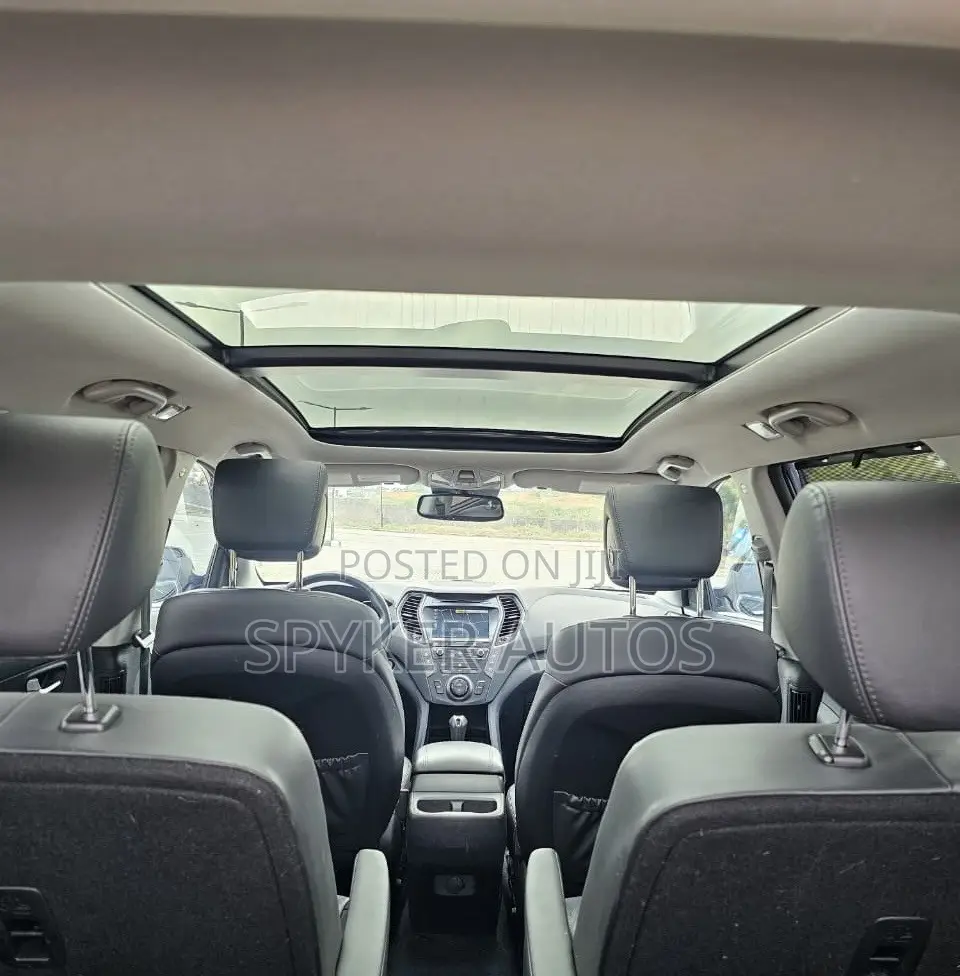 Hyundai Santa Fe Limited AWD 2017 Blue