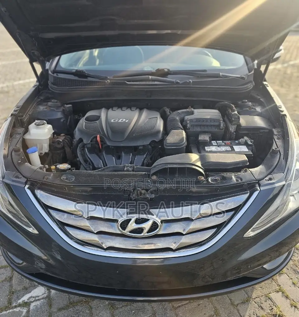 Hyundai Sonata 2012 Black