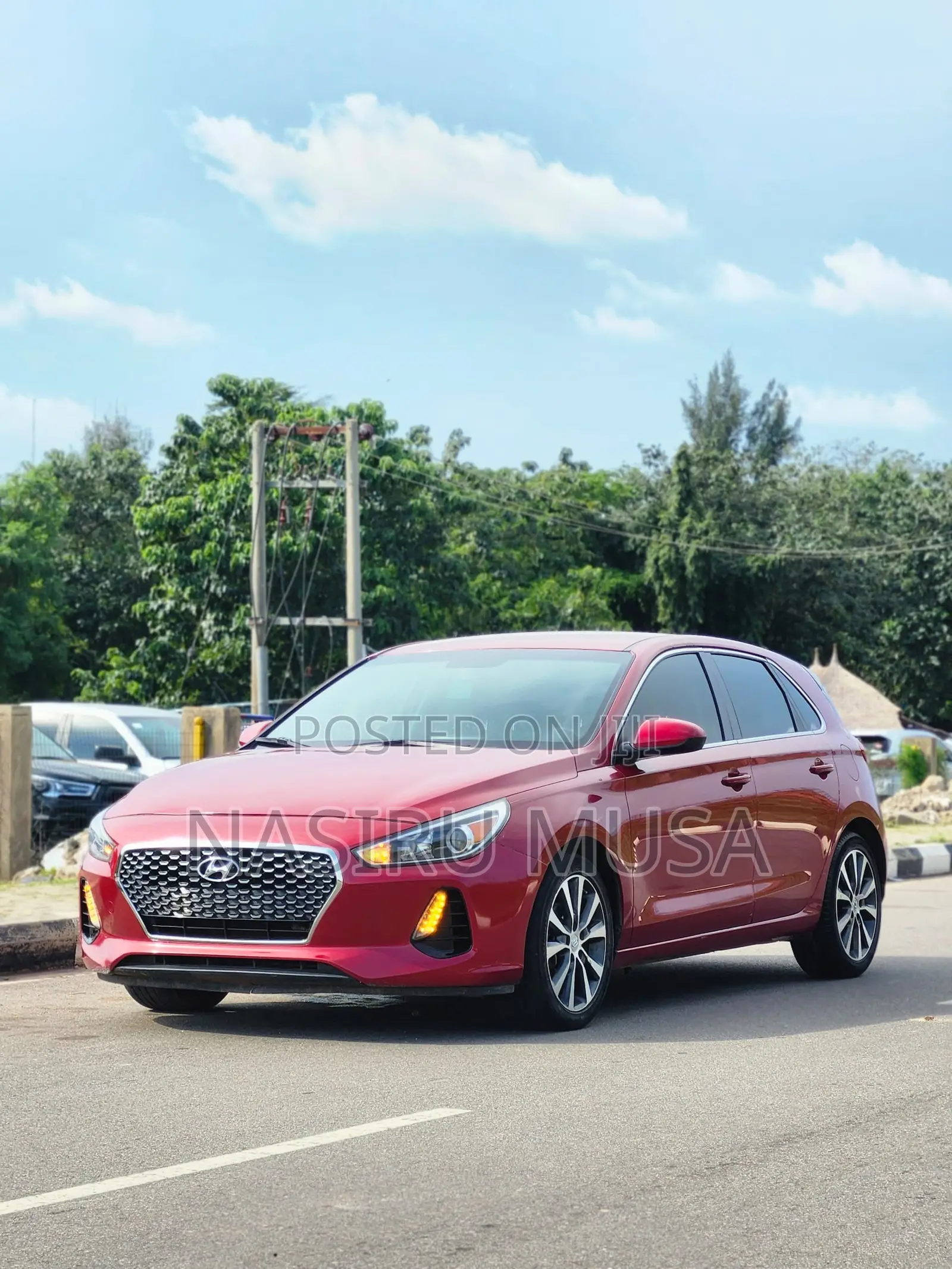 Hyundai Elantra 2018 Red