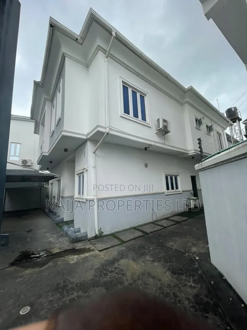 4bdrm Duplex in Osapa London for rent