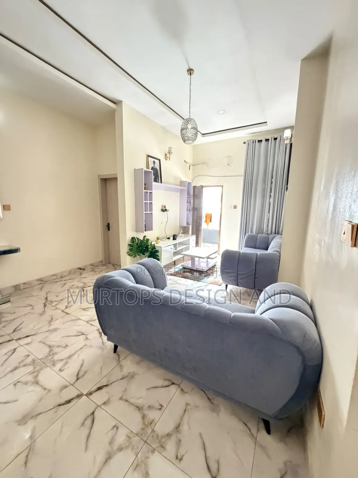 Mini Flat in Thomas Estate for rent