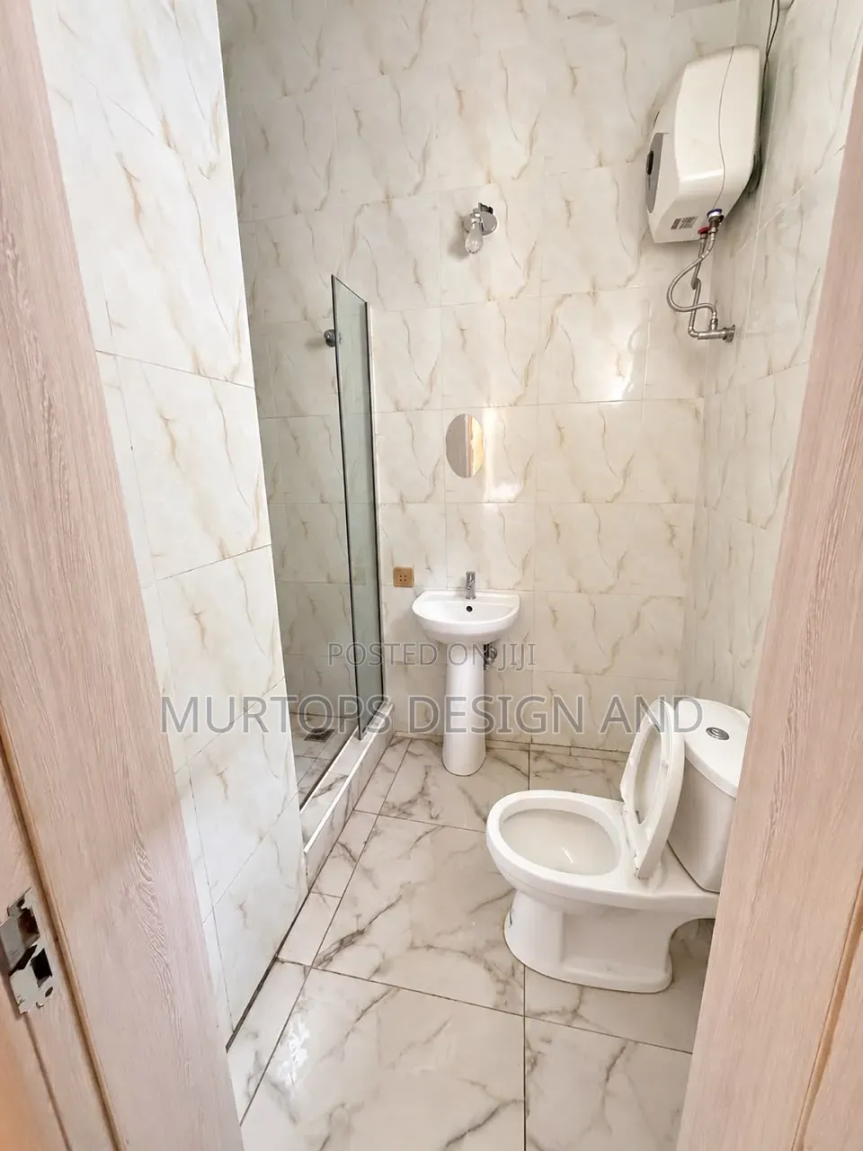 Mini Flat in Thomas Estate for rent
