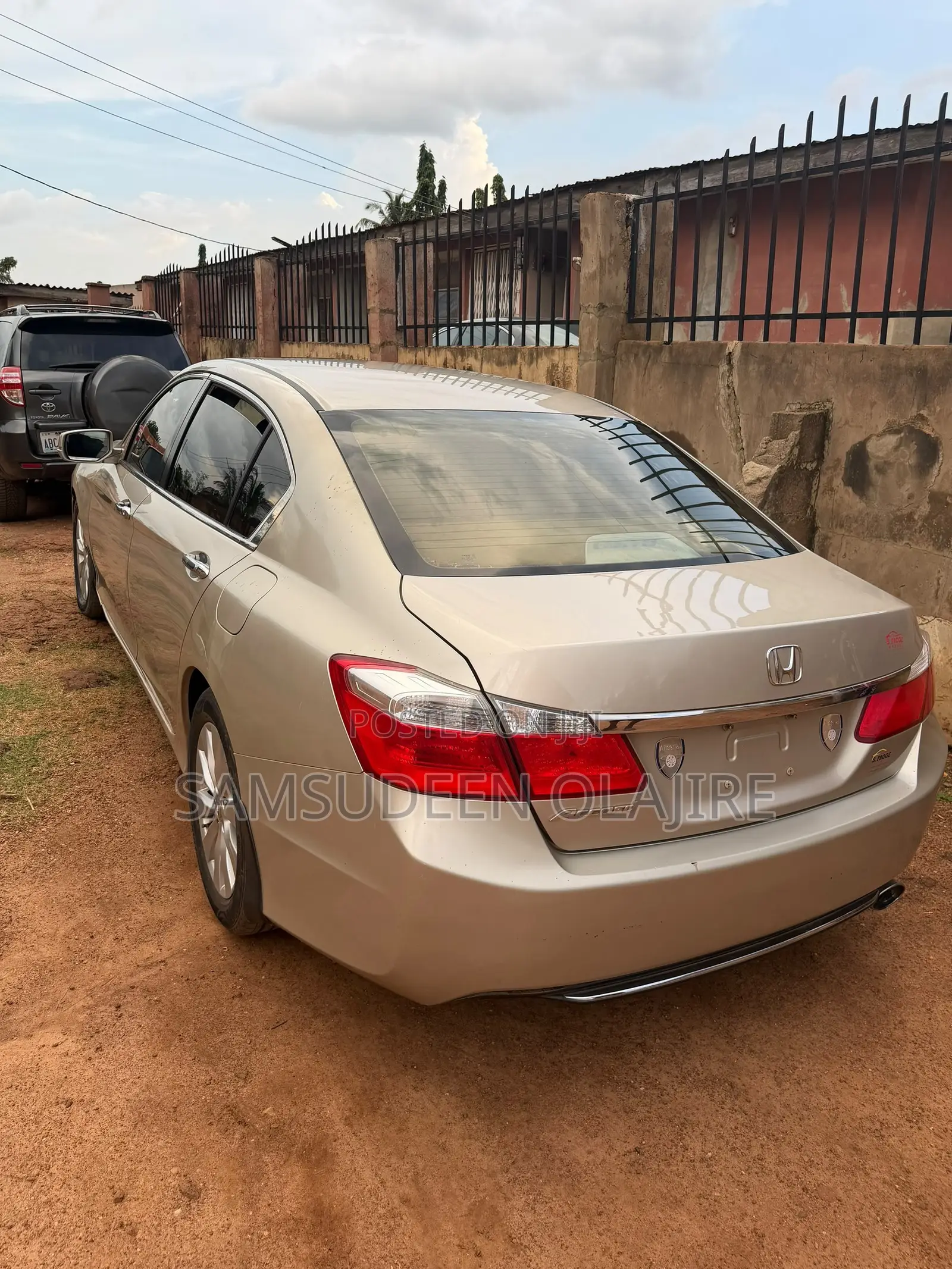 Honda Accord 2014 Gold