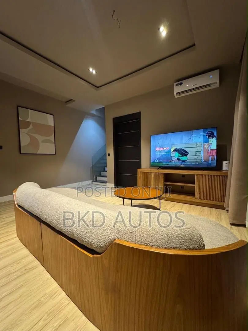 2 Bedroom Loft With Pool and Gym