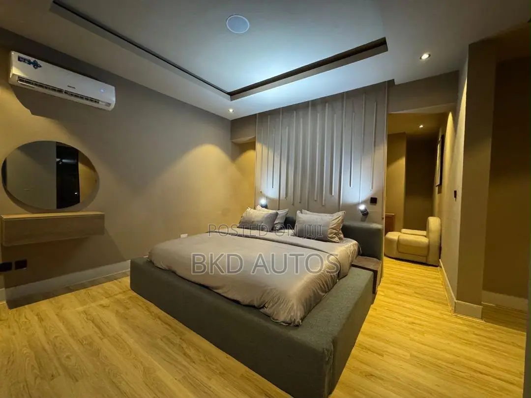 2 Bedroom Loft With Pool and Gym