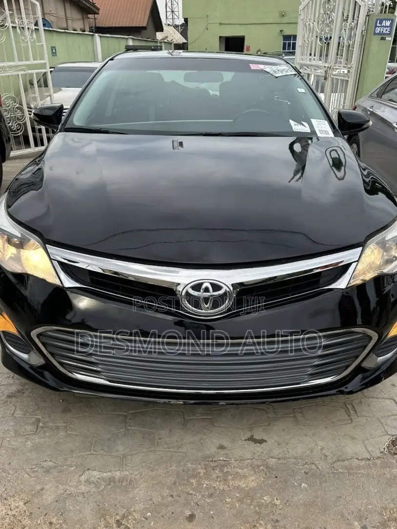 Toyota Avalon XLE 4dr Sedan (3.5L 6cyl 6A) 2014 Black