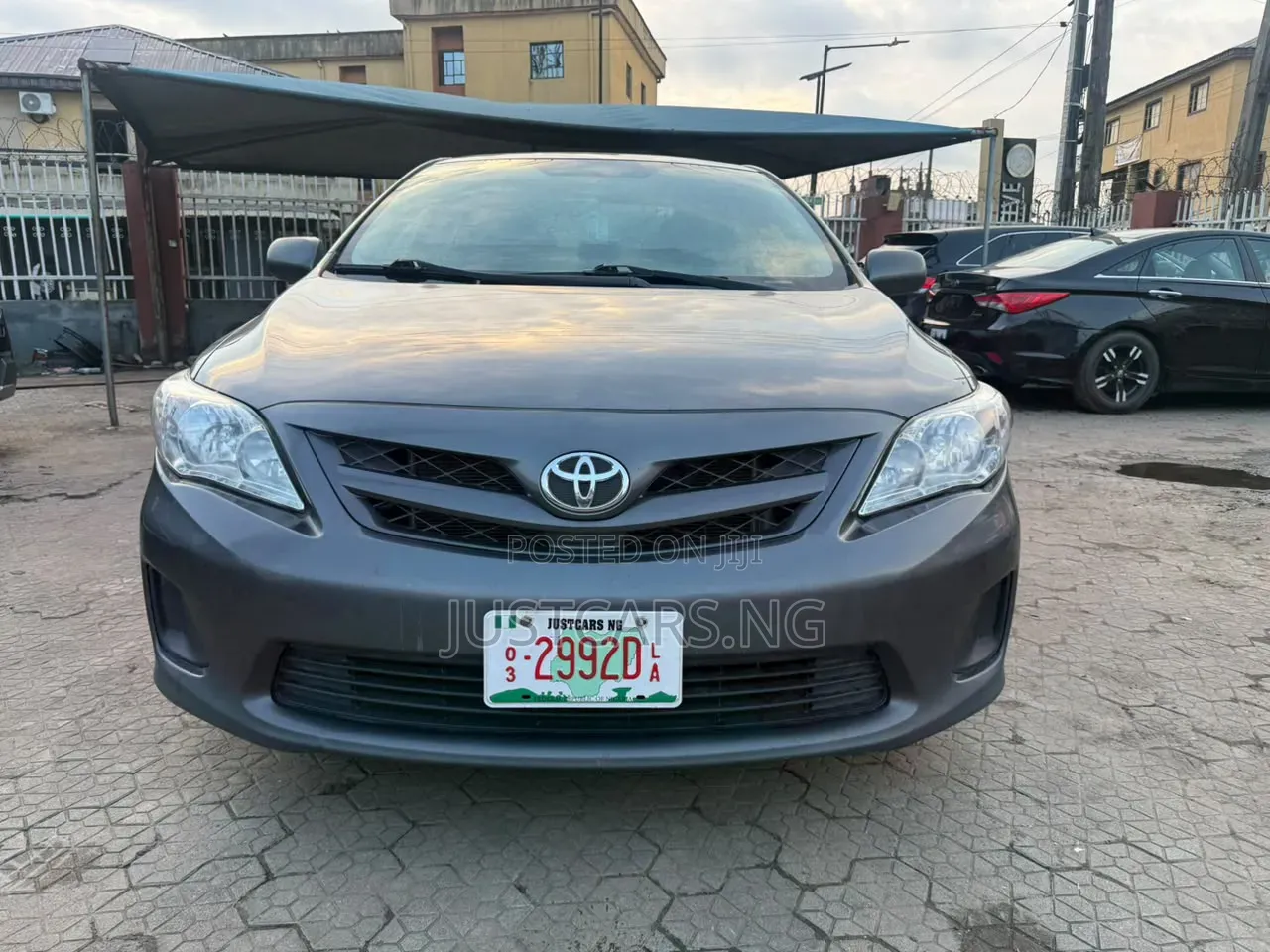 Toyota Corolla 2012 Gray