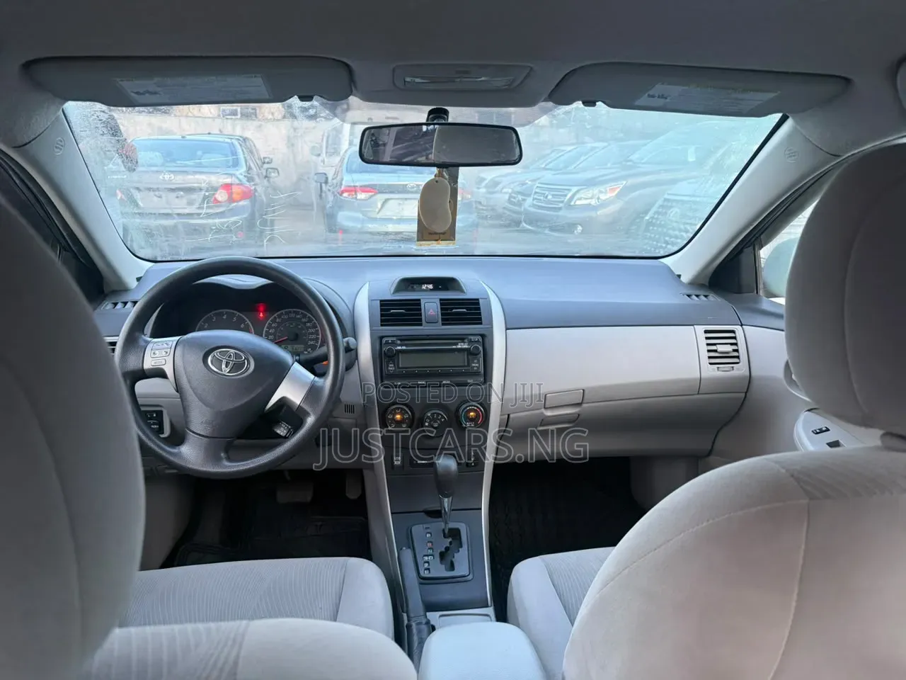 Toyota Corolla 2012 Gray