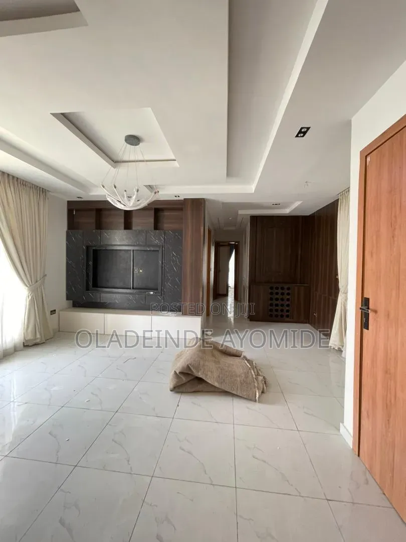 2bdrm Apartment in Ikate for rent