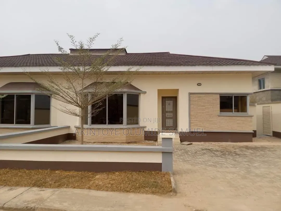 3bdrm Bungalow in Ta Gardens Estate, Iseri for sale