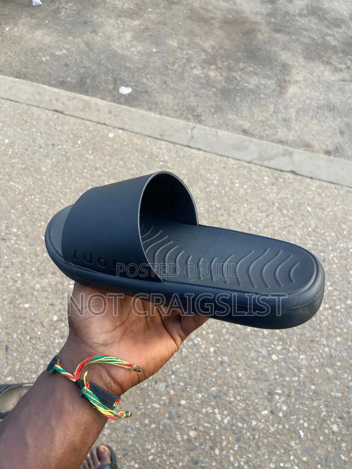 Luofu Rubber Slippers — Affordable Unisex Slides