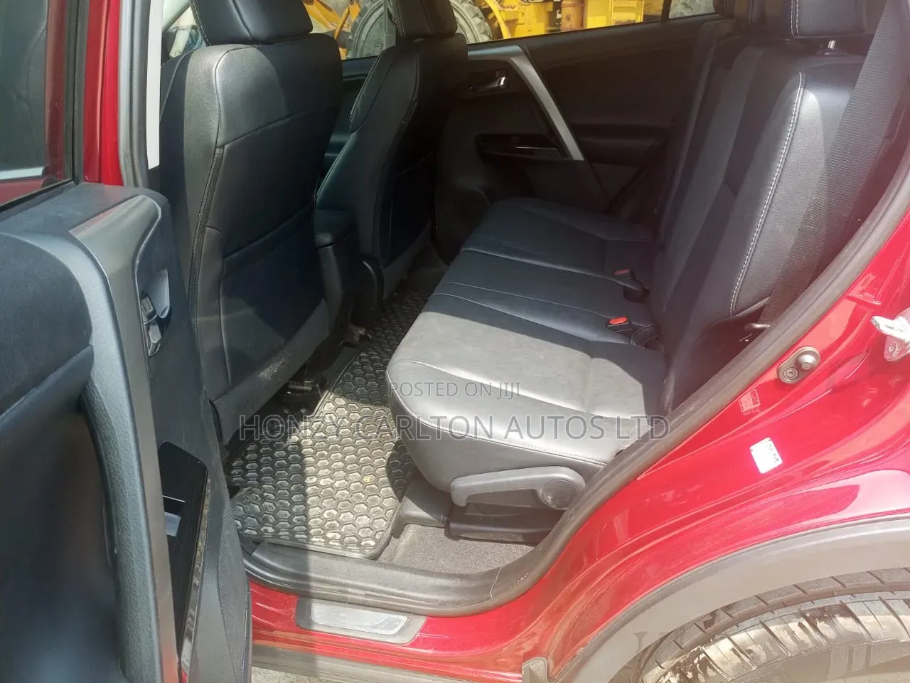 Toyota RAV4 Limited 4dr SUV AWD (2.5L 4cyl 6A) 2018 Red