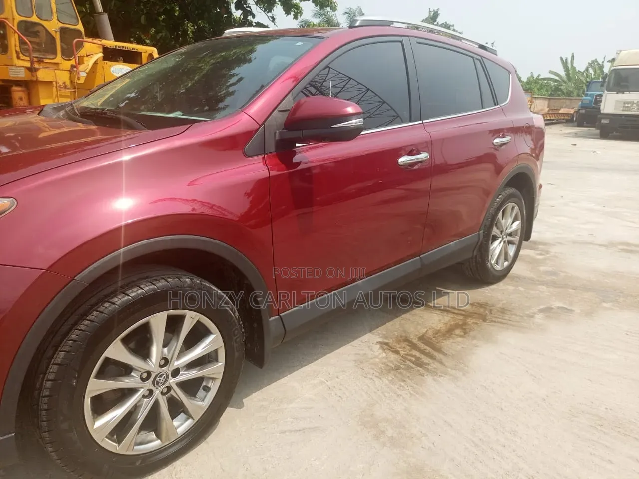 Toyota RAV4 Limited 4dr SUV AWD (2.5L 4cyl 6A) 2018 Red