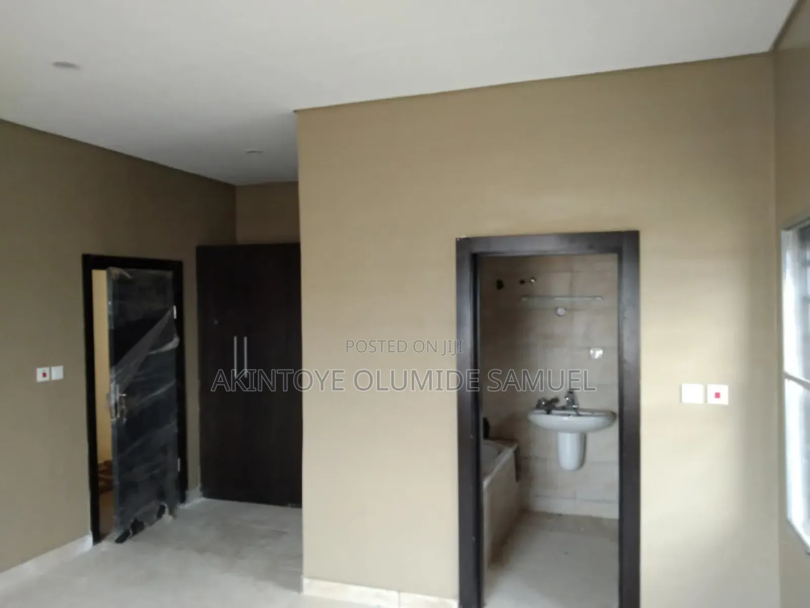 4bdrm Bungalow in Ta Gardens Estate, Iseri for sale