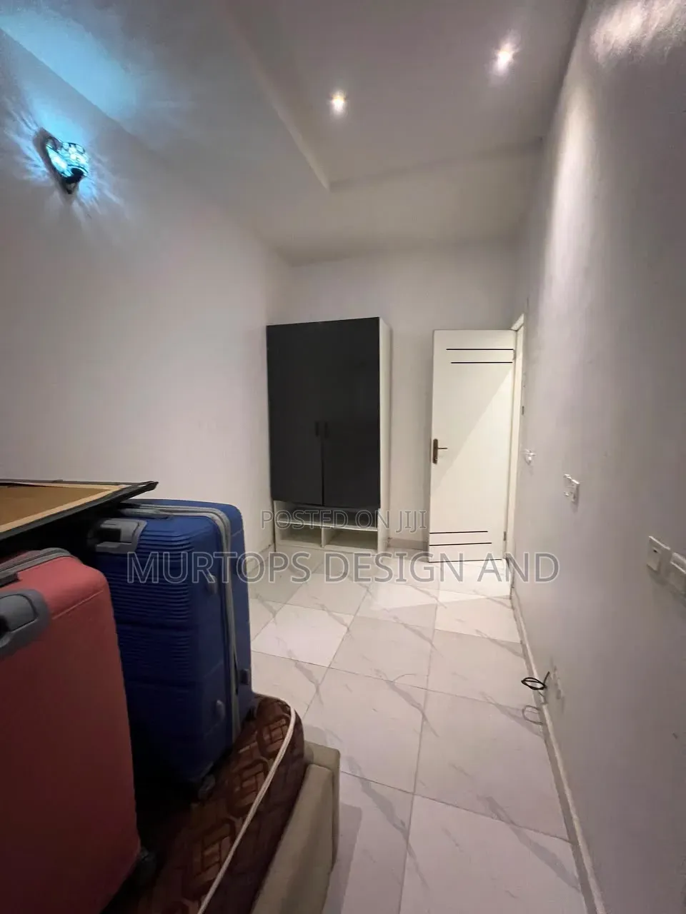 Mini Flat in Lekki Phase 2 for rent