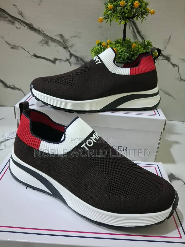 Trendy Tommy Hilfiger Sneakers CKS 8e