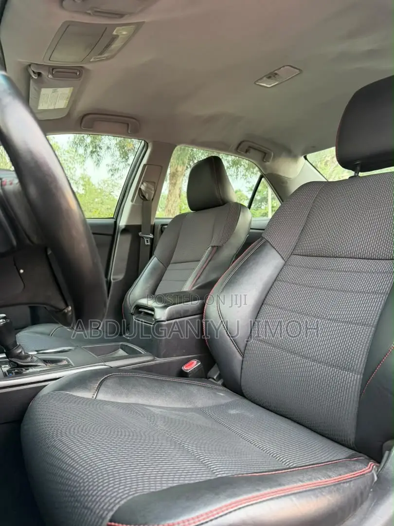Toyota Camry SE 4dr Sedan (2.5L 4cyl 6A) 2015 Red