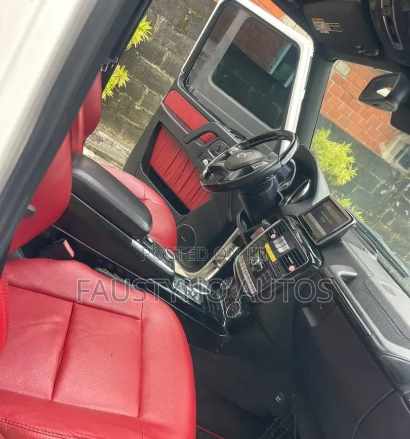 Mercedes-Benz G-Class G63 AMG 4dr SUV 4WD (5.5L 8cyl Turbo 7A) 2014
