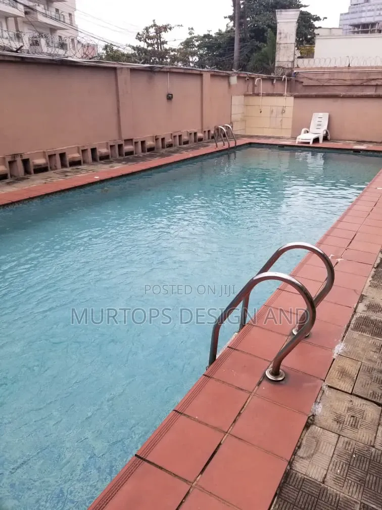 3bdrm Maisonette in Adeola Odeku for rent