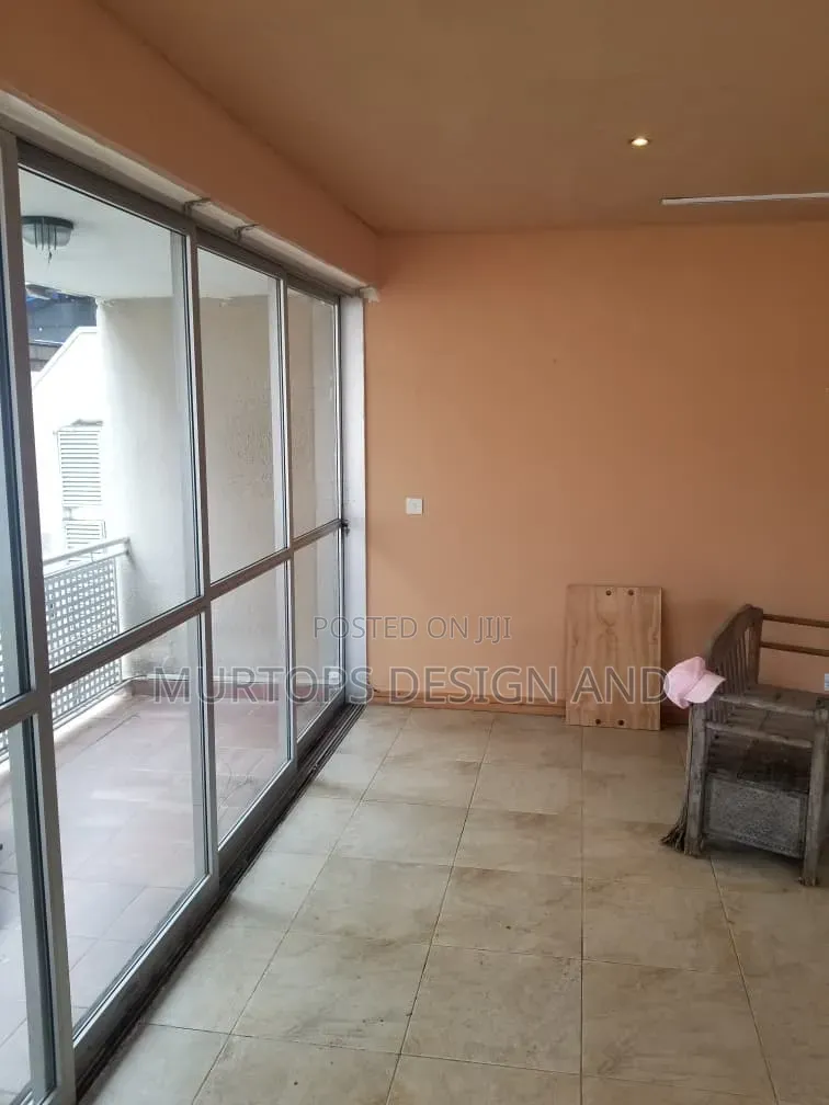 3bdrm Maisonette in Adeola Odeku for rent