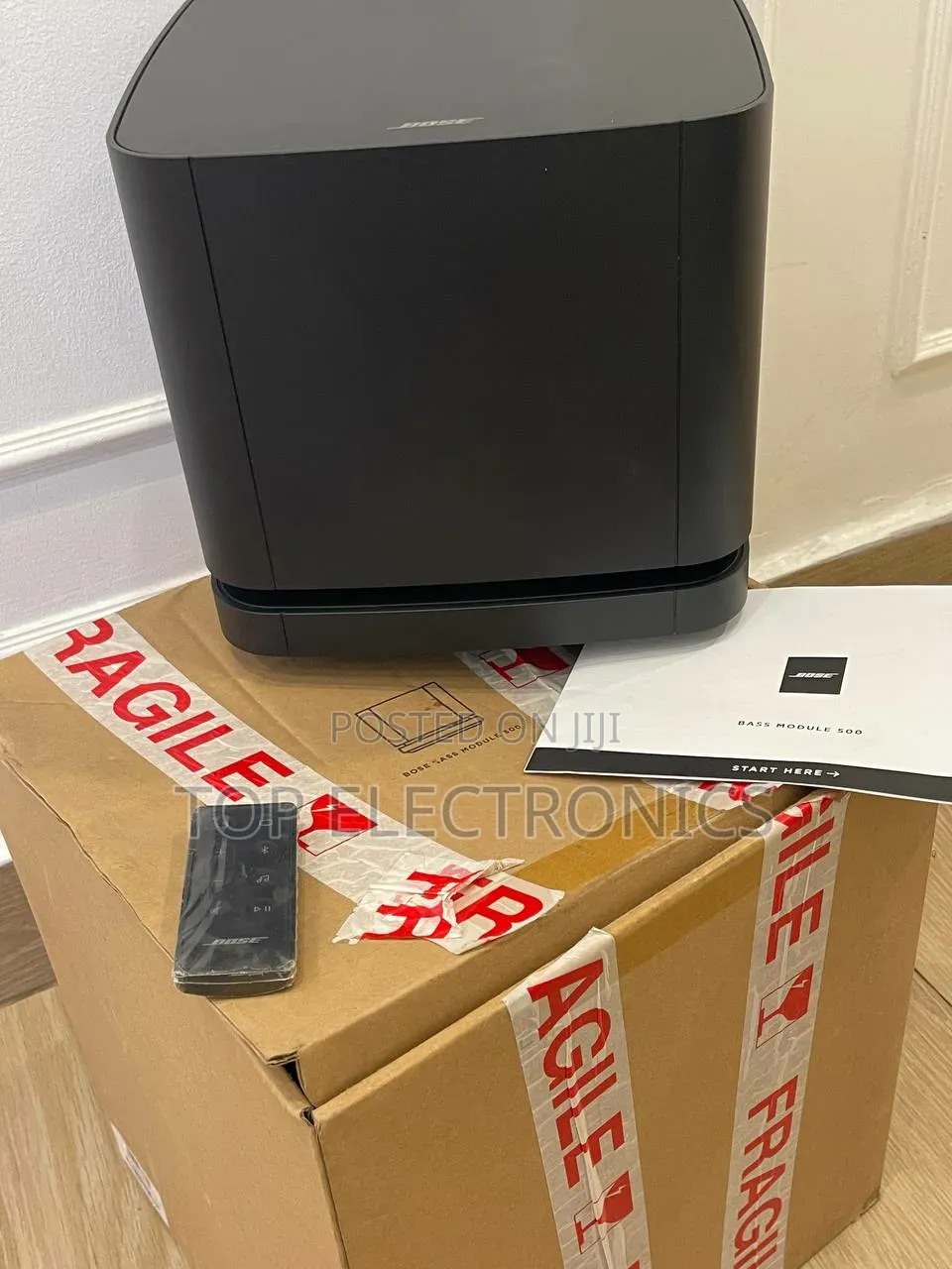 BOSE Smart Soundbar 300 Bass Module 500