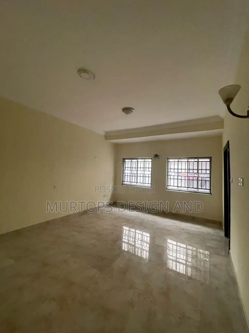 3bdrm Apartment in Lekki Phase 1 for rent