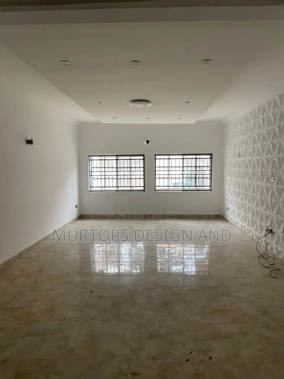 3bdrm Apartment in Lekki Phase 1 for rent