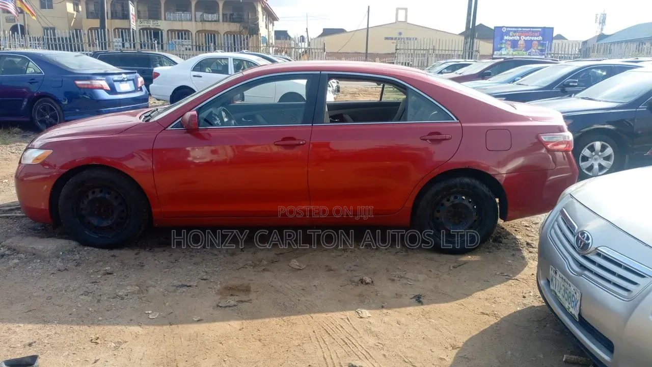 Toyota Camry LE 4dr Sedan (2.4L 4cyl 5A) 2008 Red