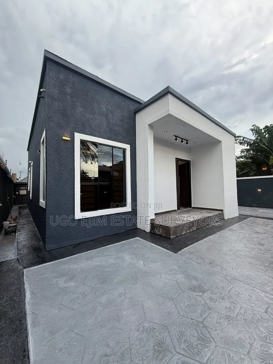 3bdrm Bungalow in Majesty Estate, Port-Harcourt for sale
