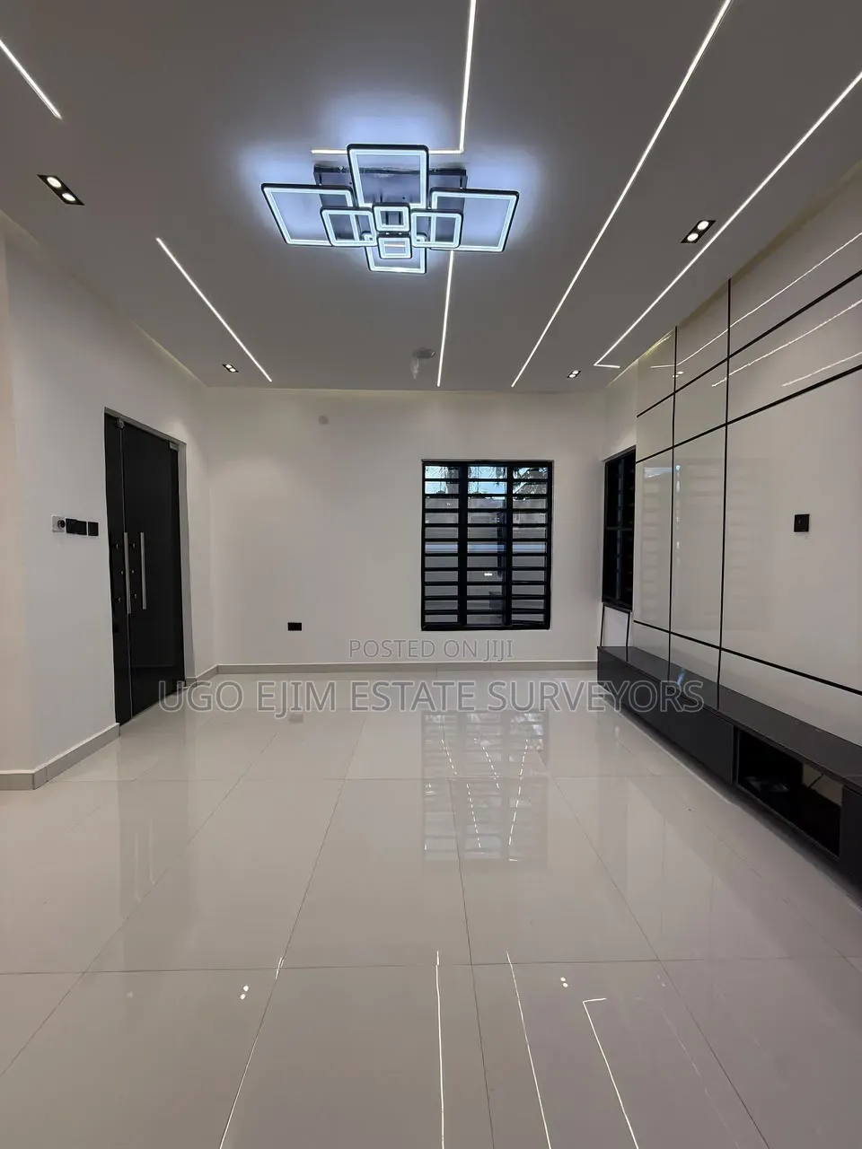 3bdrm Bungalow in Majesty Estate, Port-Harcourt for sale