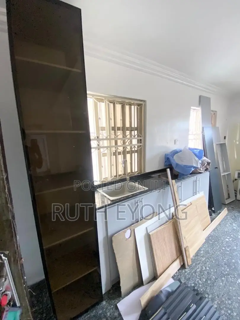 1bdrm Apartment in Off Bisola Durosimi, Lekki Phase 1 for rent