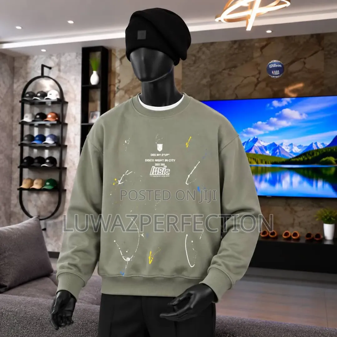 New Authentic Sweattop
