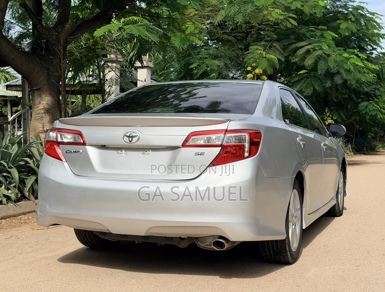 Toyota Camry SE Sport 4dr Sedan (2.5L 4cyl 6A) 2014 Silver