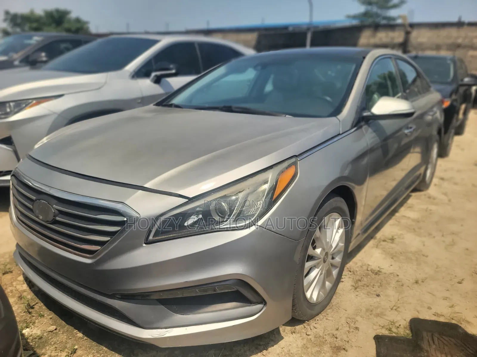 Hyundai Sonata Limited 4dr Sedan (2.4L 4cyl 6A) 2015 Silver